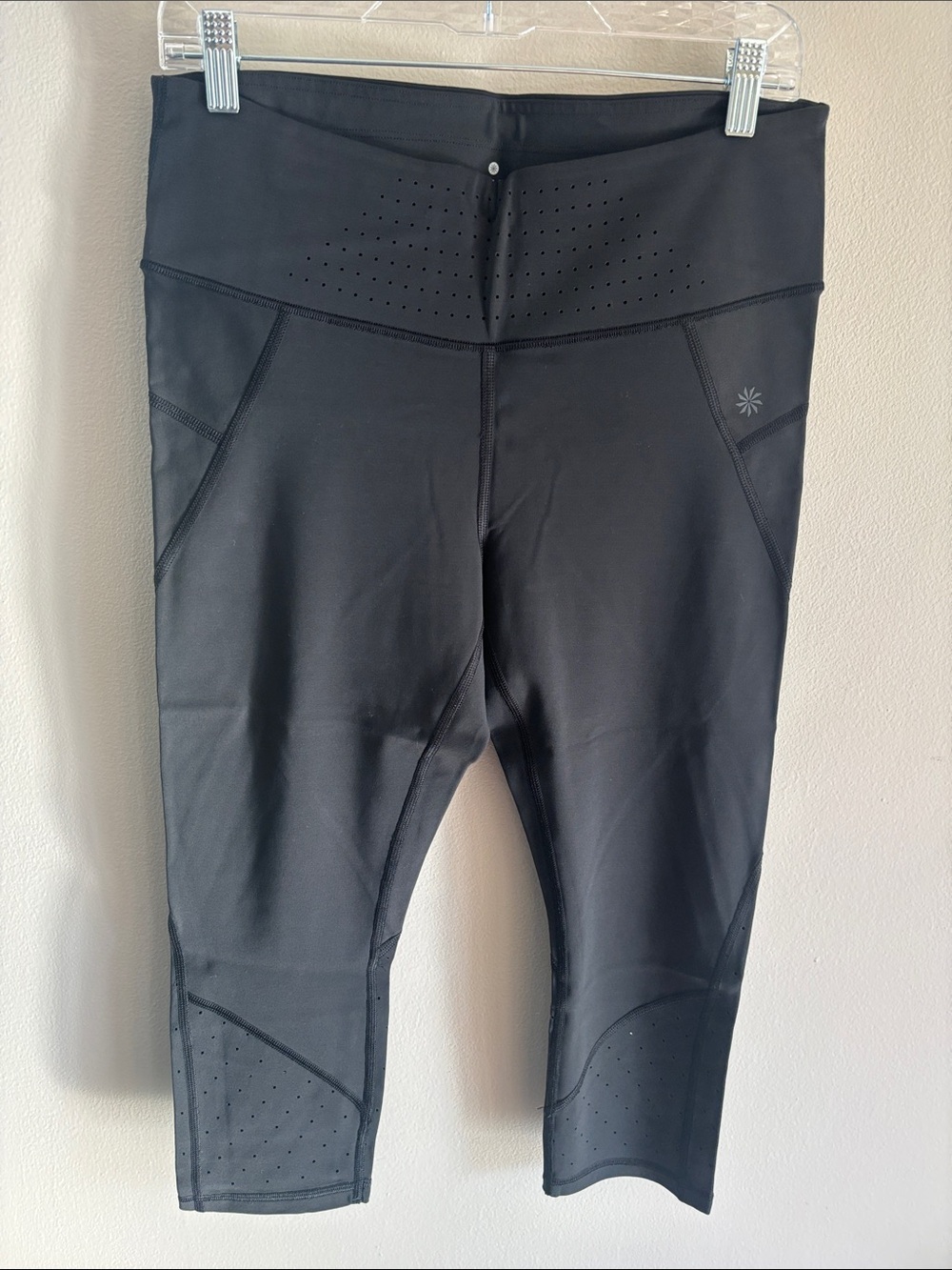 L Athleta capris